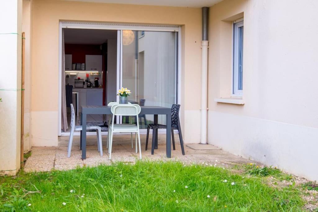 L'Escale Apartamento Angers Exterior foto